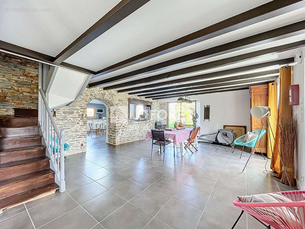 Maison à SAINTE-ANNE-SUR-VILAINE