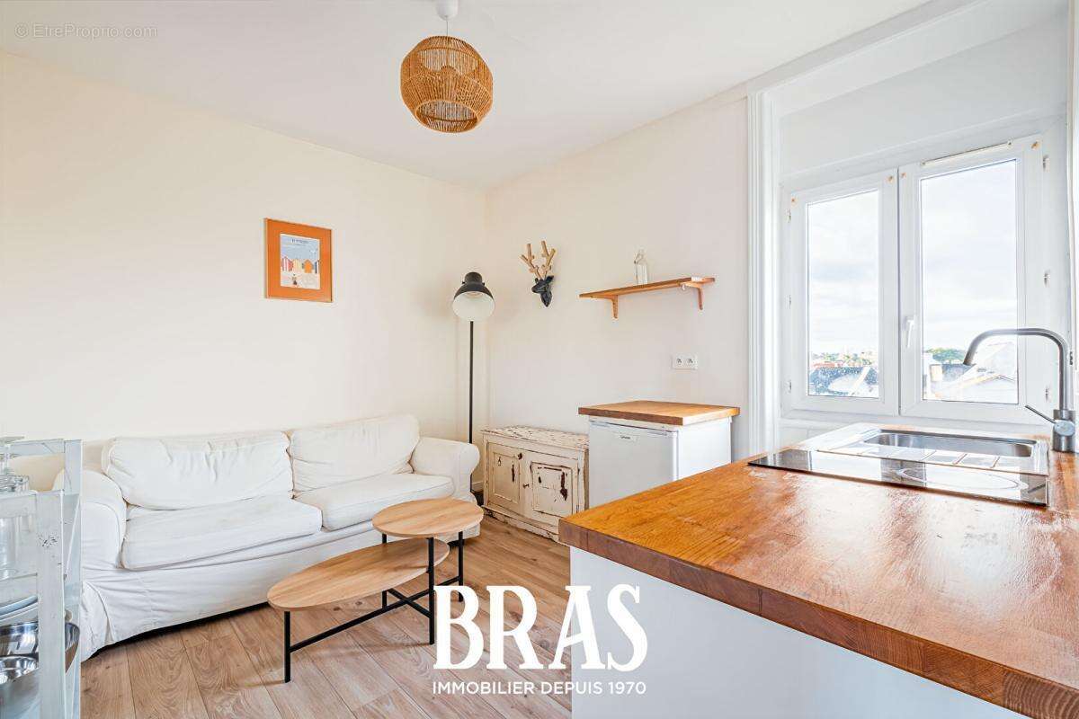 Appartement à LE POULIGUEN