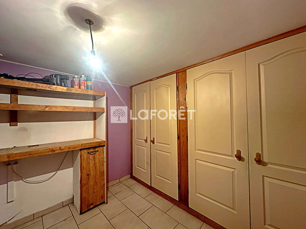 Maison à LESCHEROUX