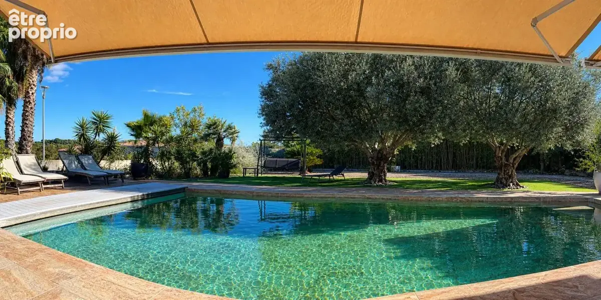 Villa standing à Mèze de 200 m² avec piscine sur terrain de 2000 m² - photo 1