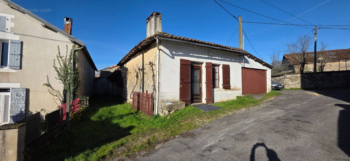 Maison à SAINT-CLAUD