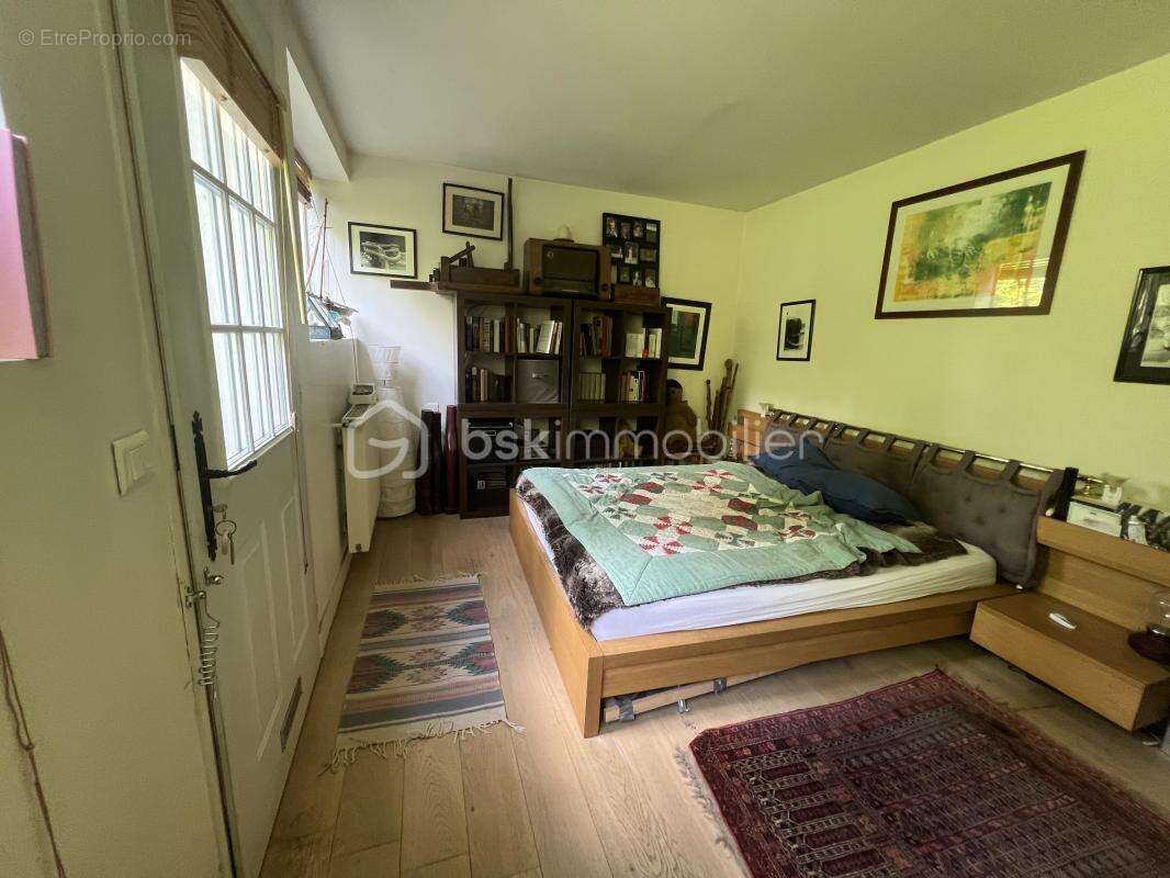 Maison à MONTFORT-L'AMAURY