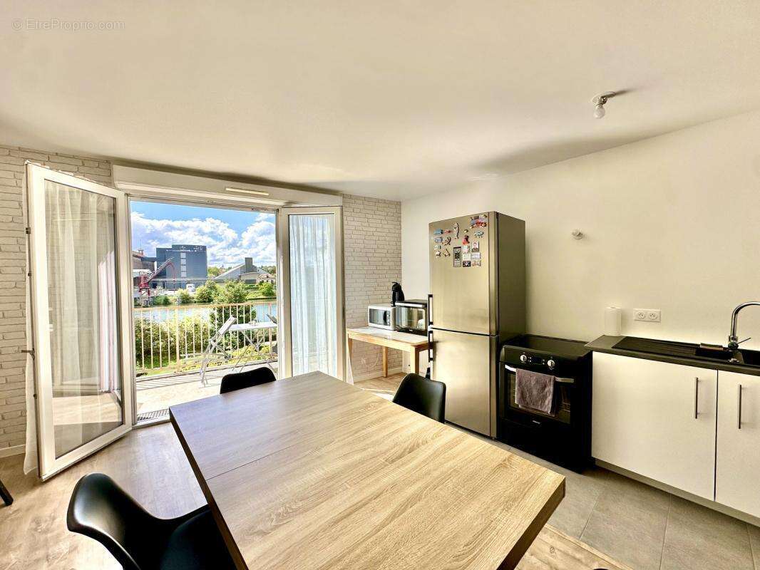 Appartement à CORBEIL-ESSONNES