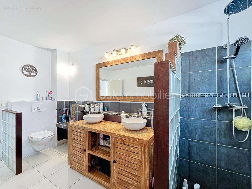 Ensemble immobilier villa et ses deux locatifs vue mer - photo 18