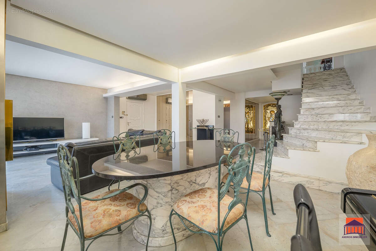 Maison à MARSEILLE-10E