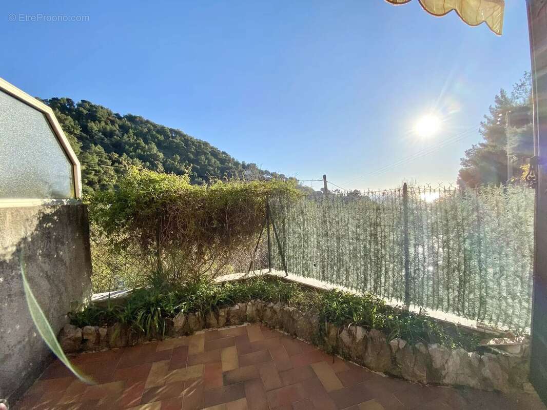 Appartement à ROQUEBRUNE-CAP-MARTIN