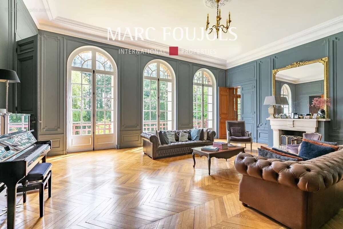 Maison à COMPIEGNE