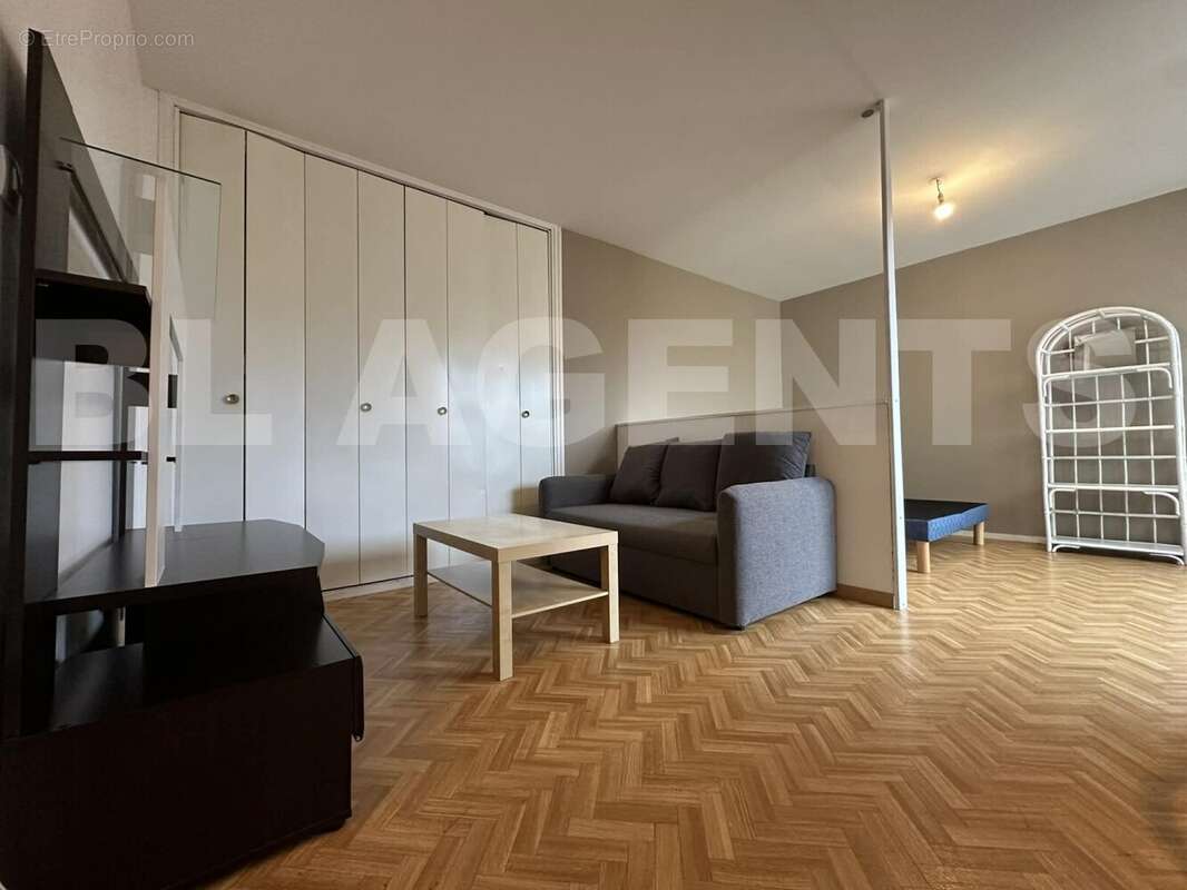 36b27da1-9830-4e0a-8693-0ae6494f014c - Appartement à CHARLEVILLE-MEZIERES