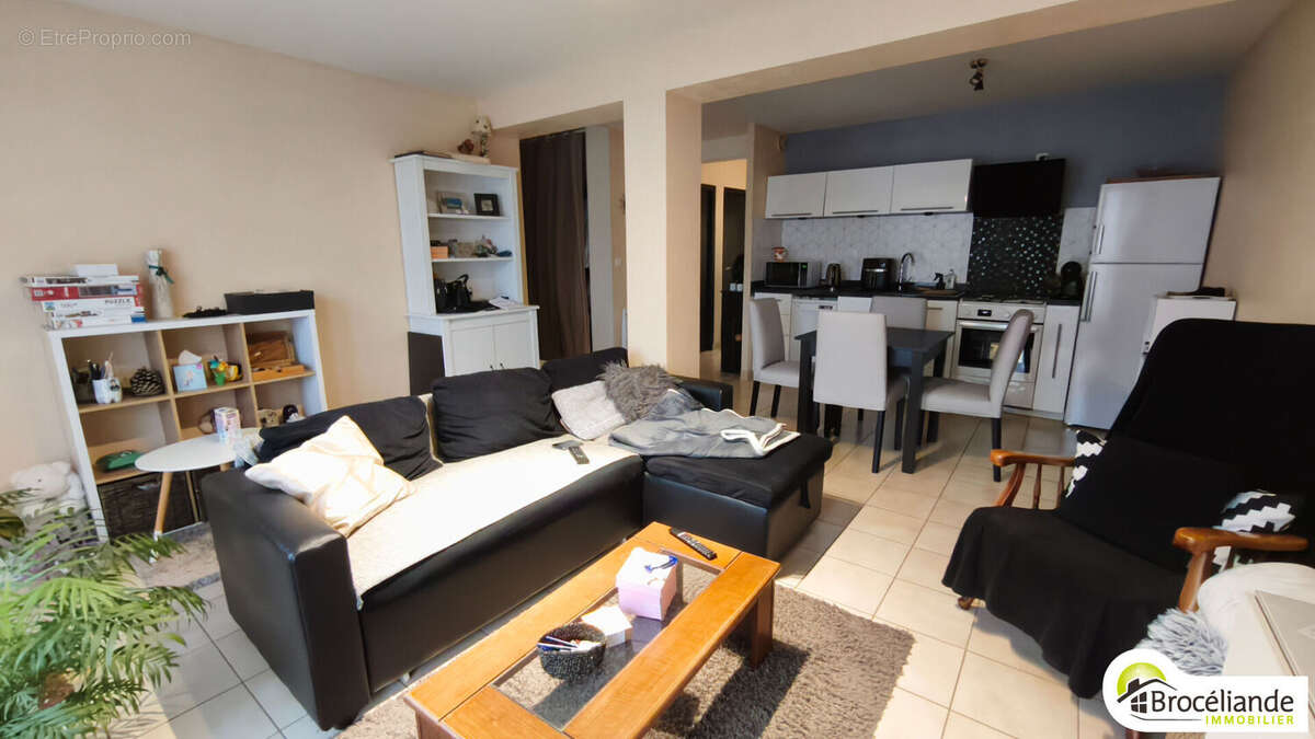 Appartement à PARTHENAY-DE-BRETAGNE
