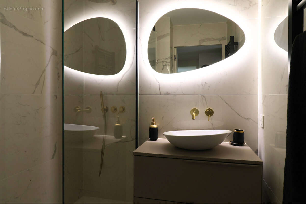 Appartement à LE CANNET