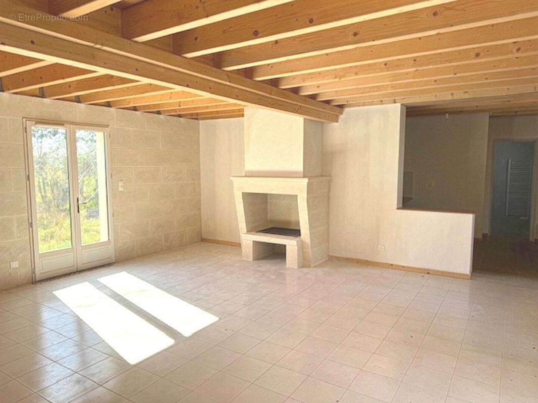 Maison 7 pièces entièrement rénovée - photo 4