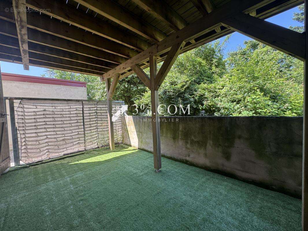3%COM Charmant triplex avec 3 chambres  - 2 terrasses - gara - photo 17