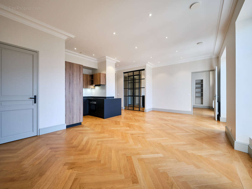 Appartement à AIX-LES-BAINS