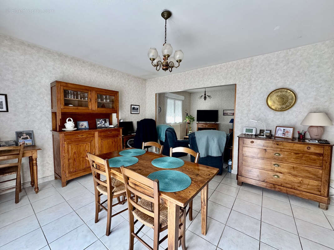 Maison à CASTELMORON-SUR-LOT