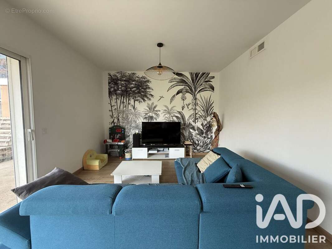Maison 100 m² à Lespignan  - photo 3