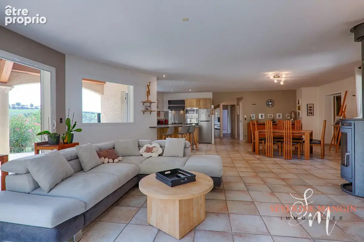 Maison 7 pièces 160 m² à vendre à Beauregard-Baret (26300) - photo 9