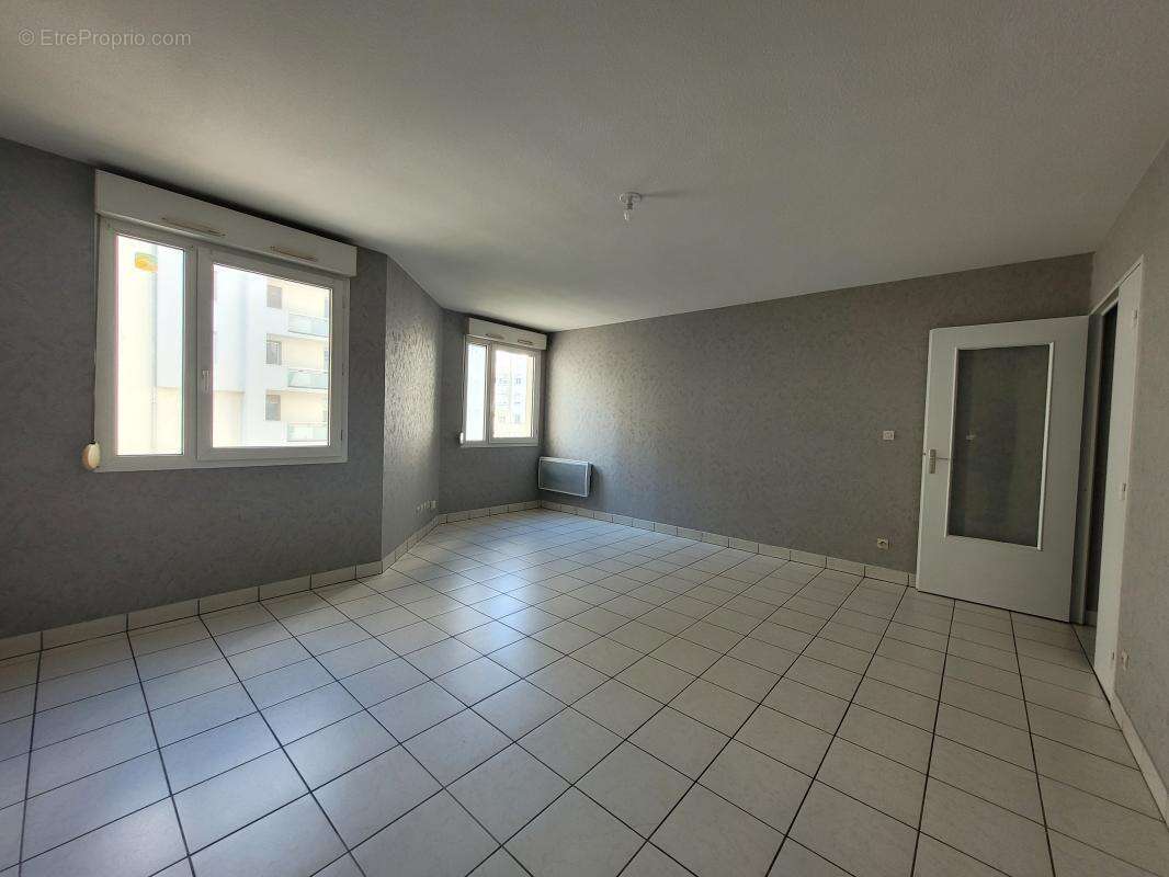 Appartement à LYON-7E