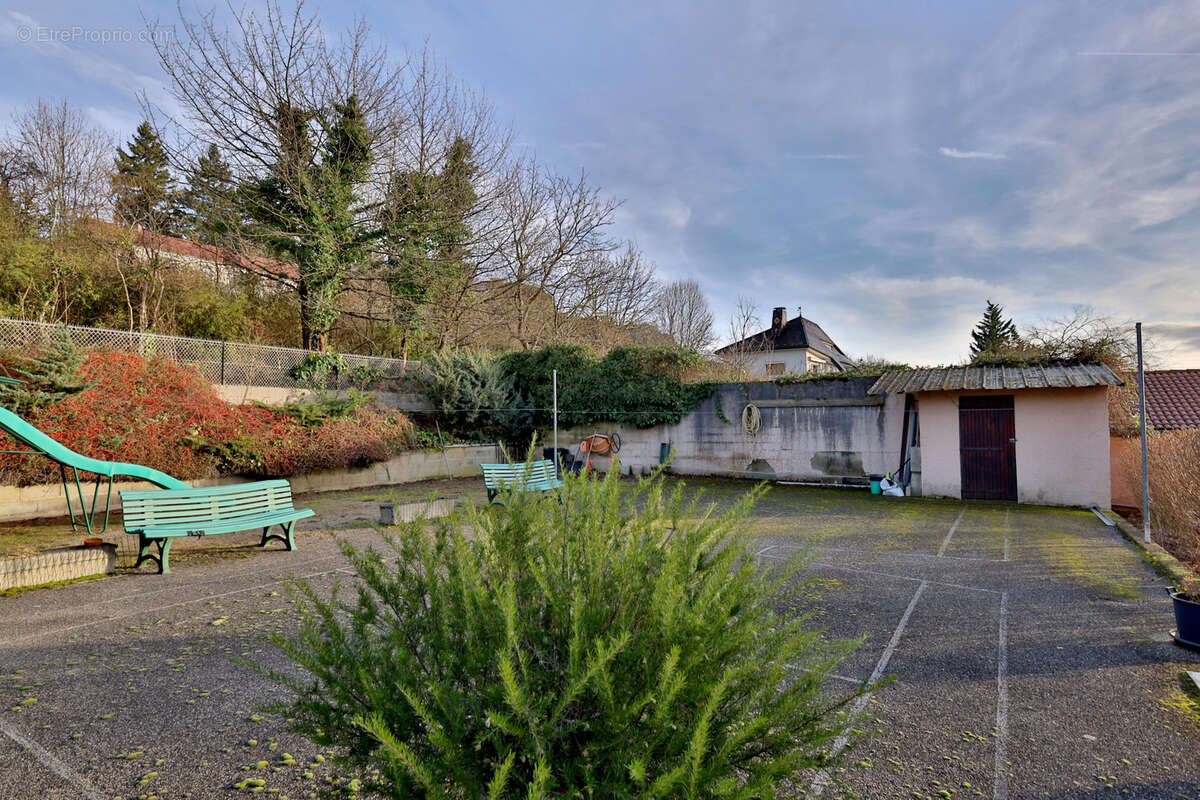 Maison à LUZINAY