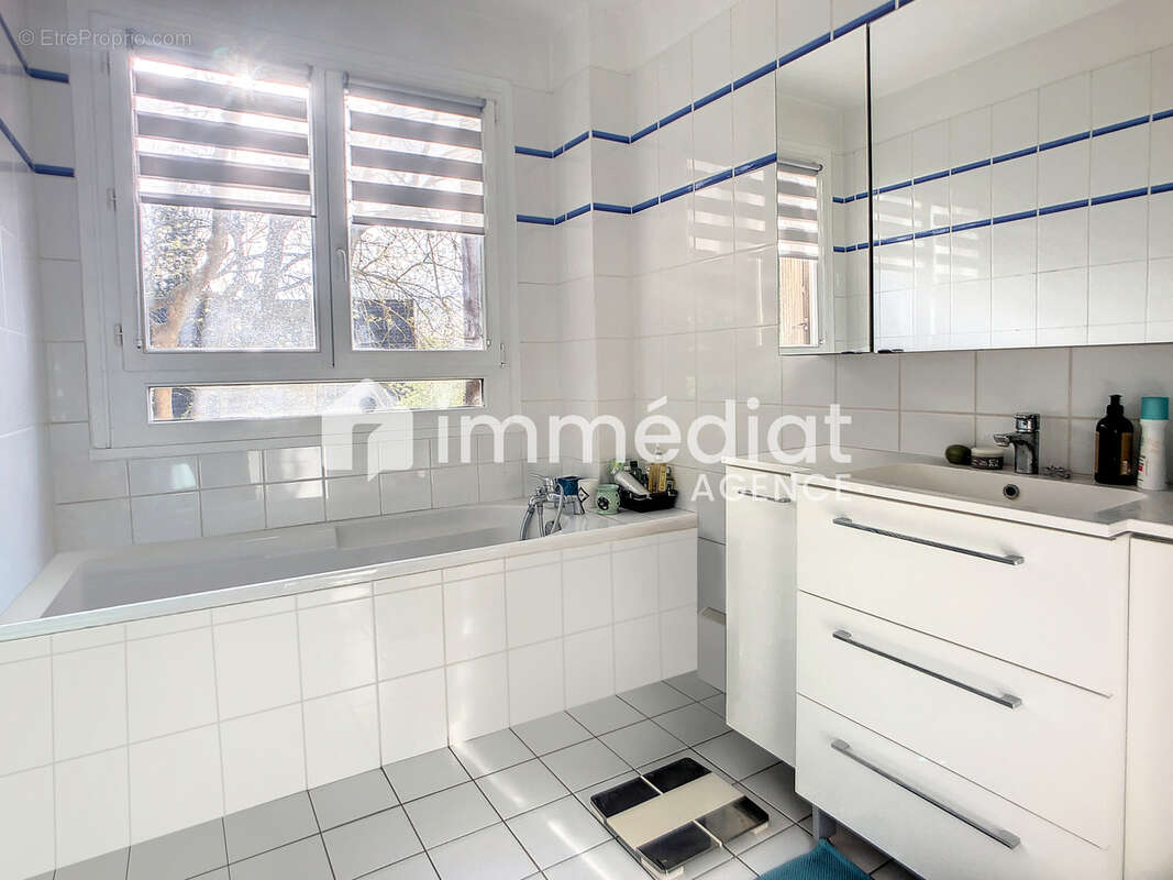 Appartement à RUEIL-MALMAISON