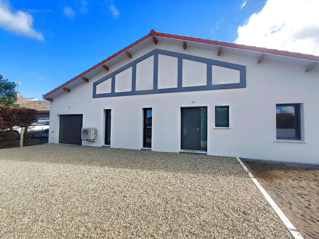 Maison à BISCARROSSE