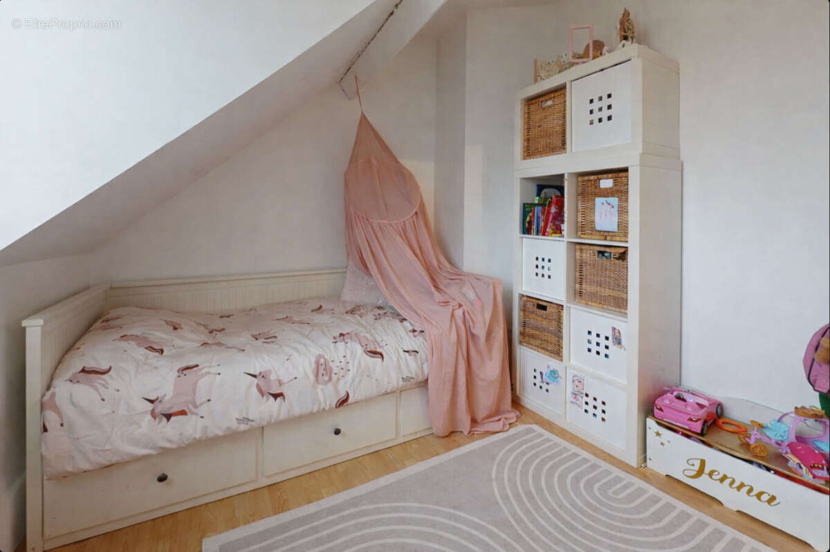 Maison à OZOIR-LA-FERRIERE