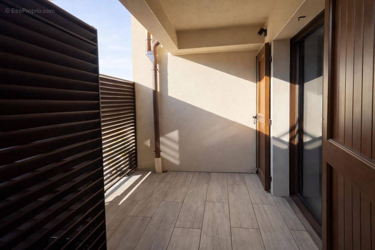 Appartement à MORESTEL