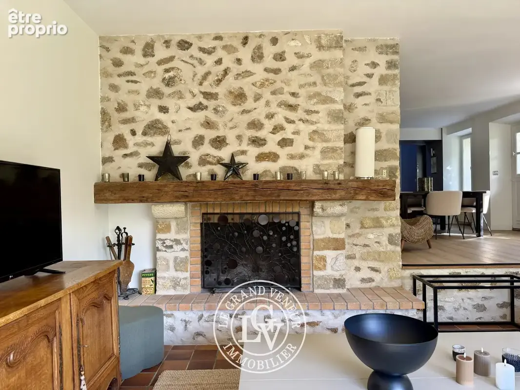 Fontaine-le-port – maison de charme de 176 m² avec dépendance et terrain de 2 005 m² - photo 16