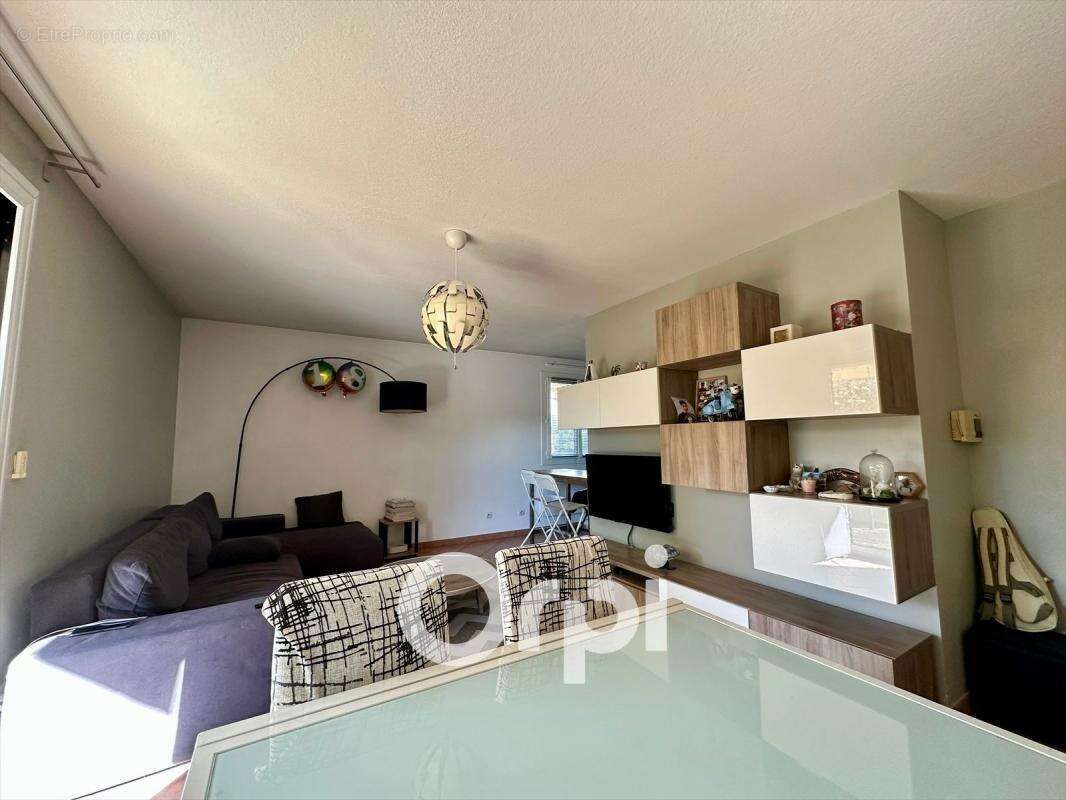 Appartement à VILLARD-BONNOT