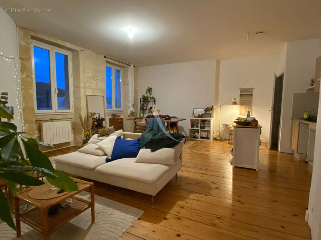 Appartement à BORDEAUX