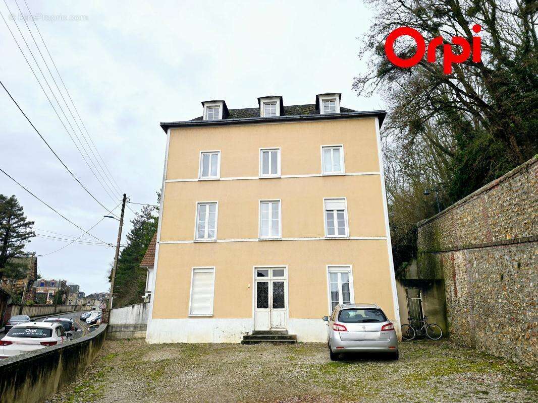 Appartement à BERNAY