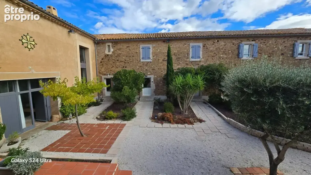 L’Exception Narbonnaise : Un Domaine Viticole d’Autre Temps, Sublimé par le Luxe Moderne" - photo 7