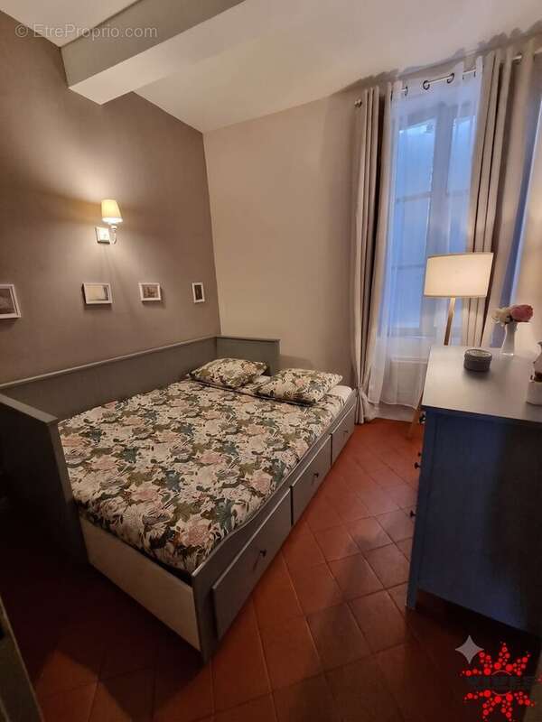 Coup de cur au centre de Béziers : Superbe appartement rénové, meublé cosy et baigné de lumière  À deux pas des Halles ! - photo 6