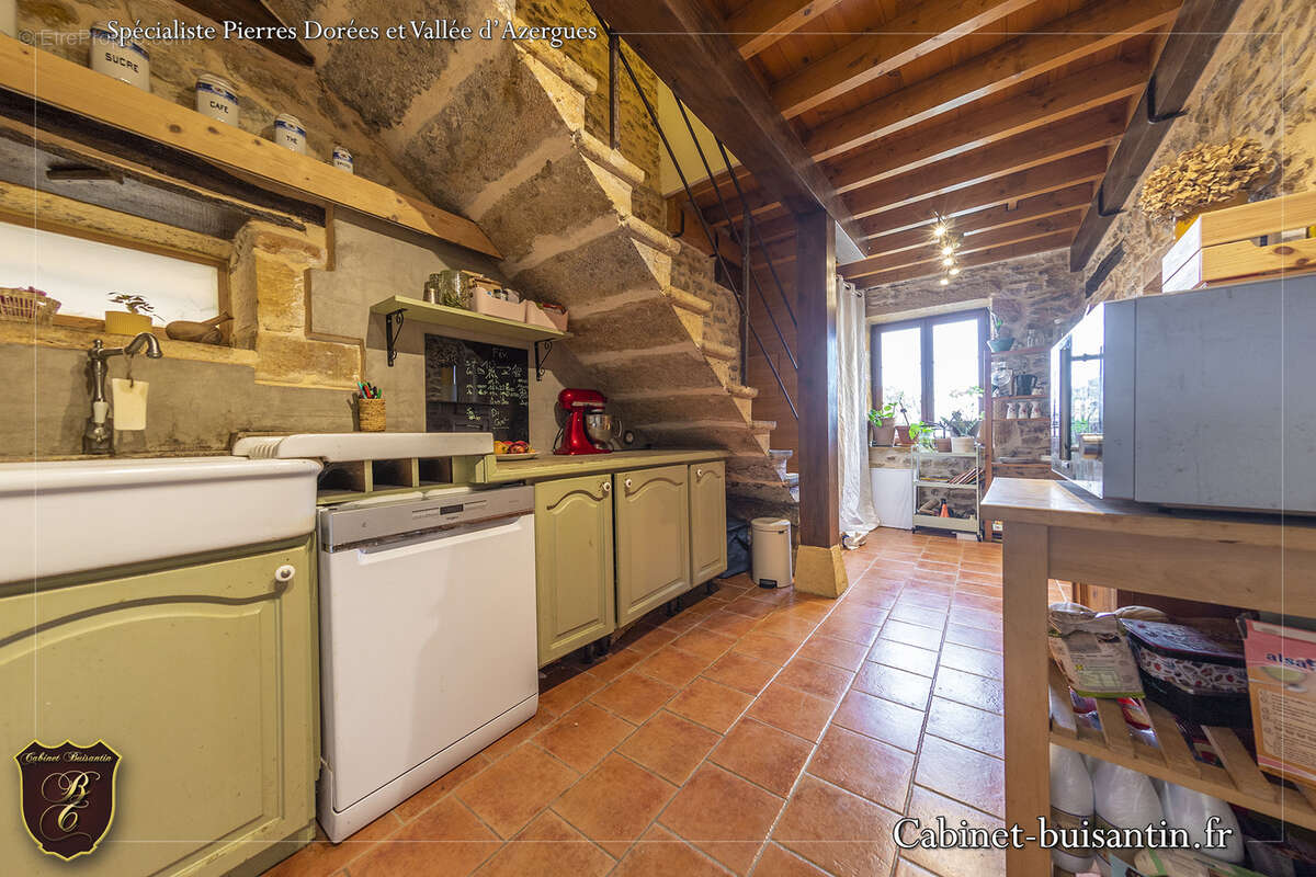 Maison à LE BOIS-D&#039;OINGT