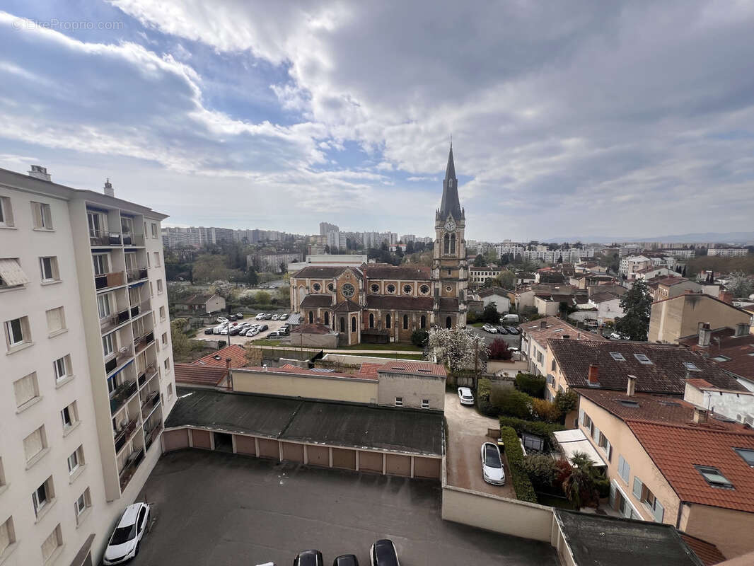 Appartement à CALUIRE-ET-CUIRE