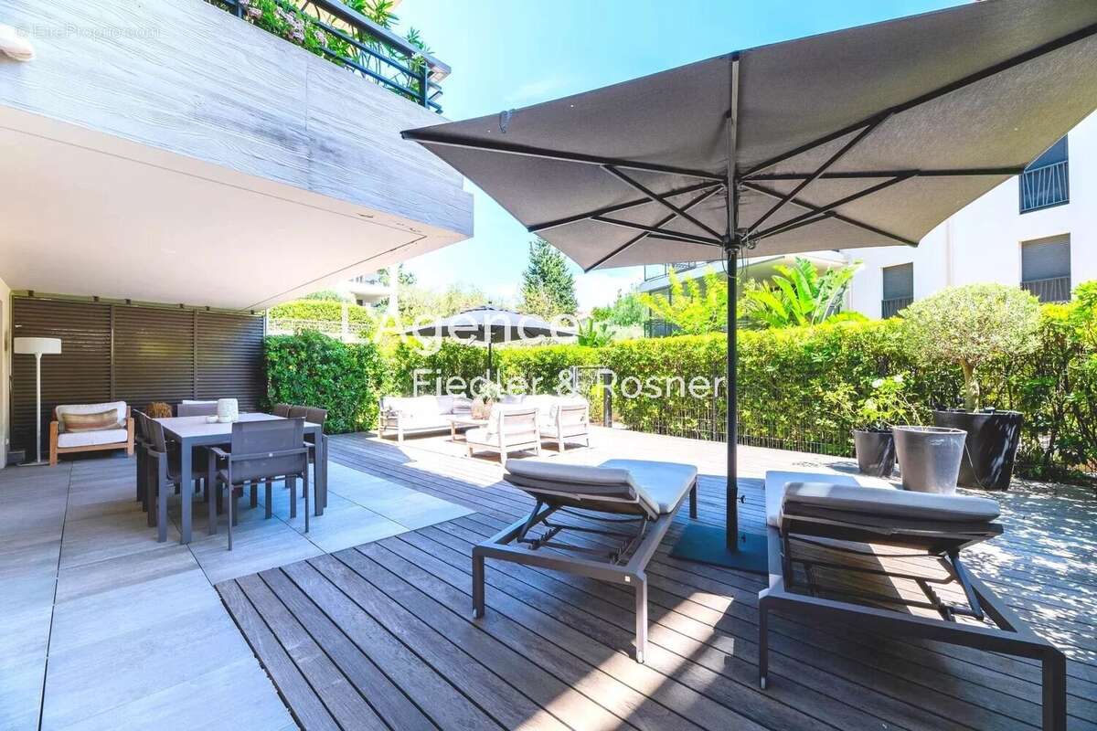 Appartement à SAINT-TROPEZ