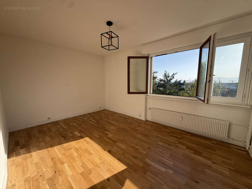 Appartement à ANNEMASSE