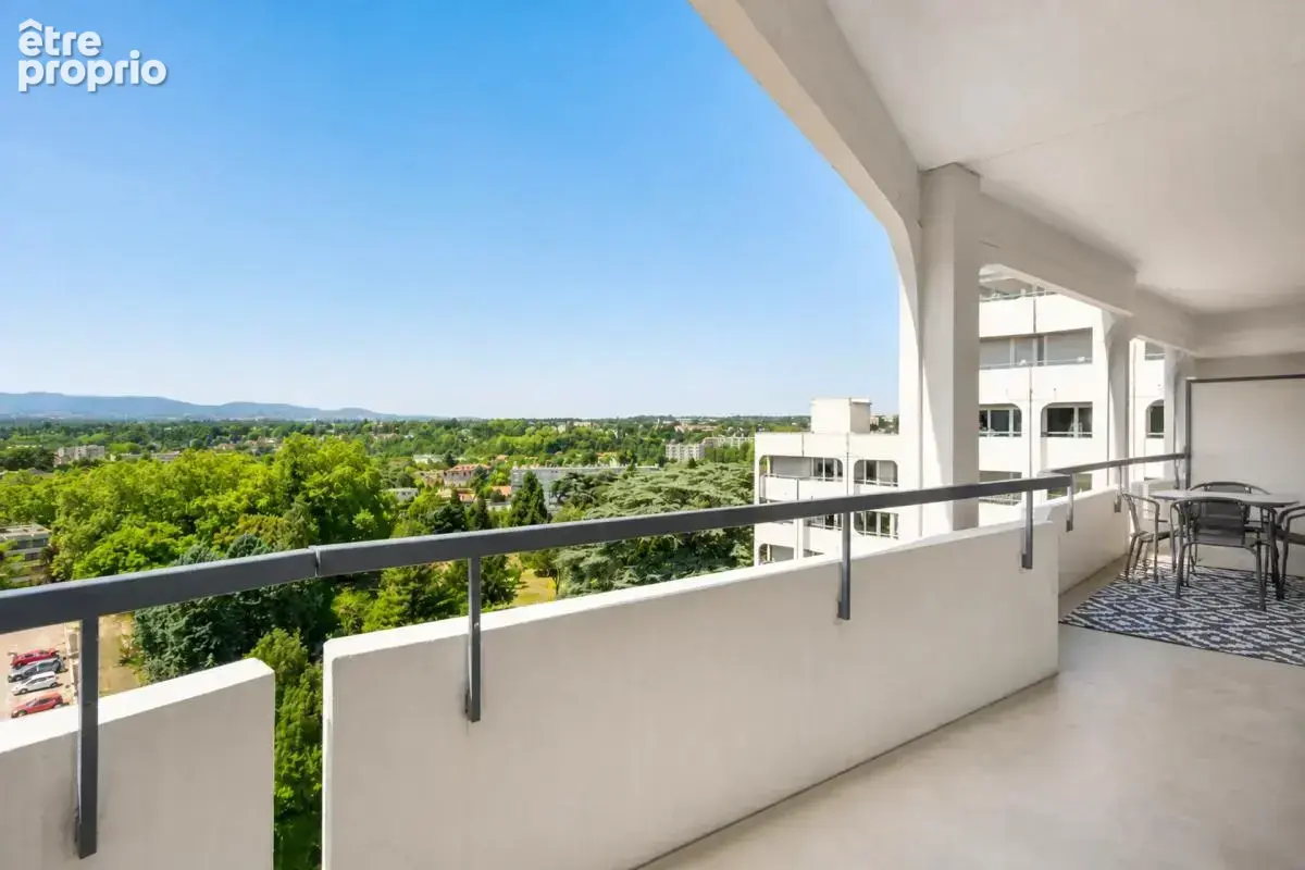 Appartement à LYON-9E