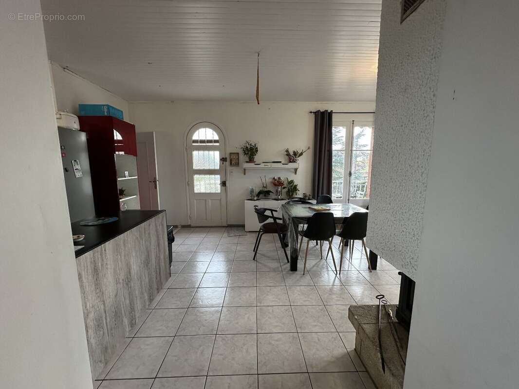 Maison à LES VILLETTES