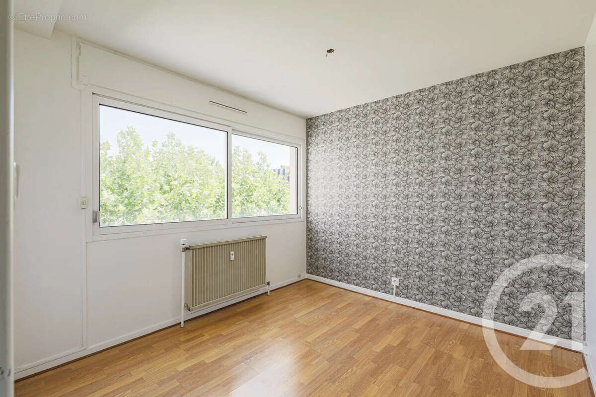 Appartement 82 m² à Grenoble  - photo 10