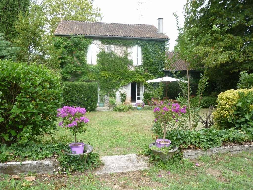 Maison à SAINT-AULAYE