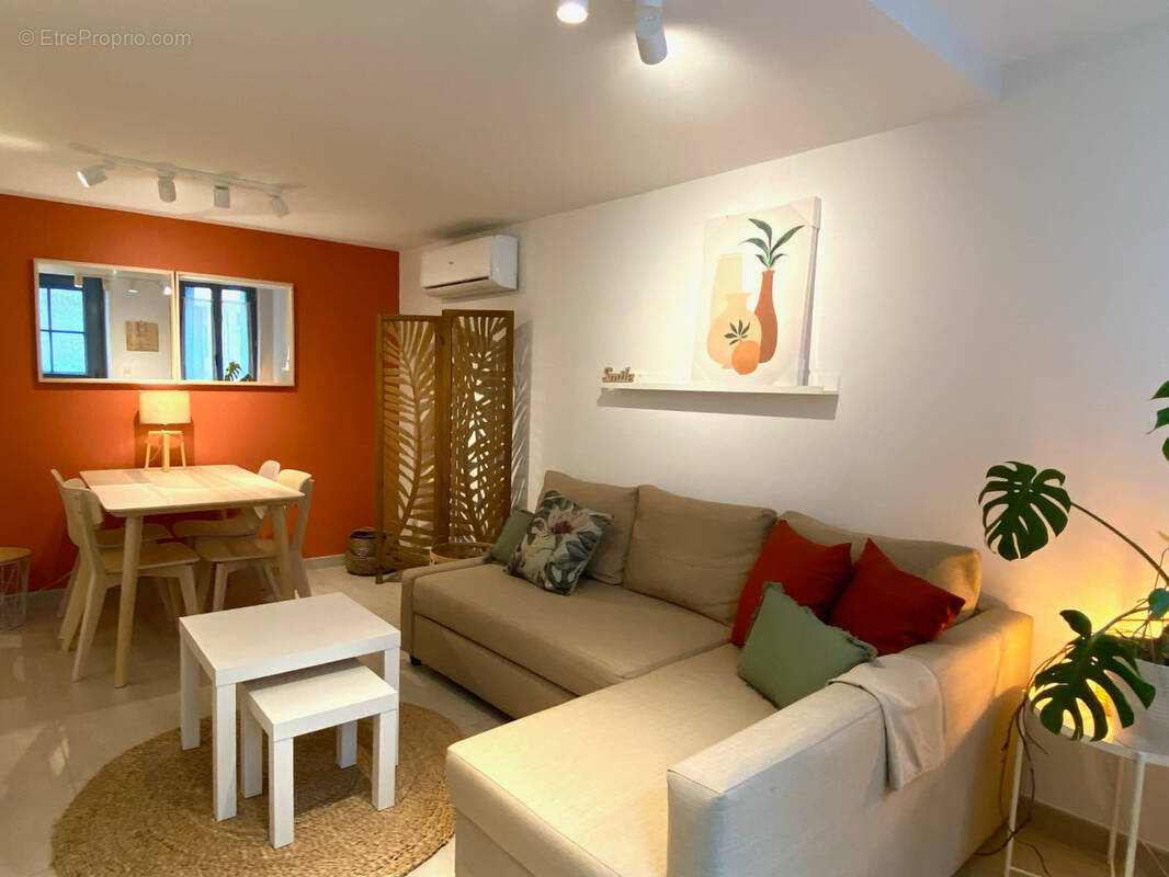 Appartement à L'ISLE-SUR-LA-SORGUE
