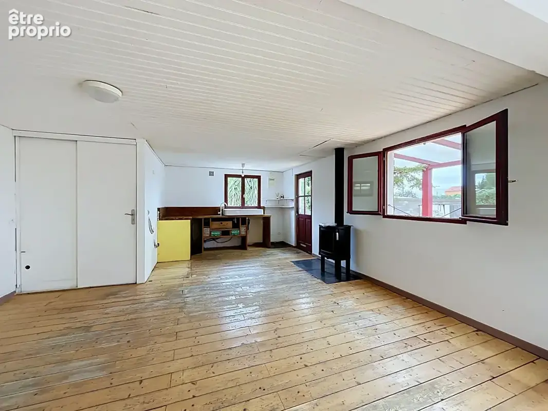 Plain-pied ,3 chambres , grand jardin arboré et studio independant - photo 3
