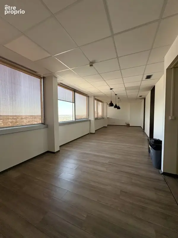 Bureaux à vendre - 849 m2 - Nancy - photo 10