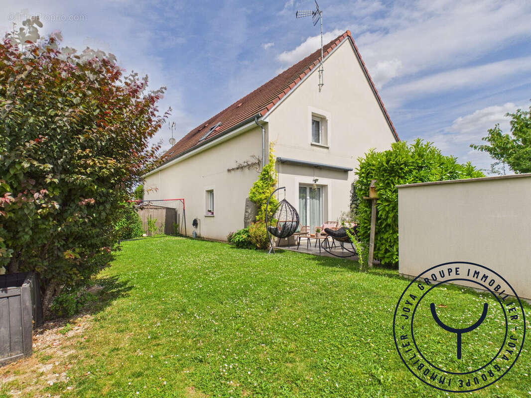 Maison à ROSIERES-PRES-TROYES