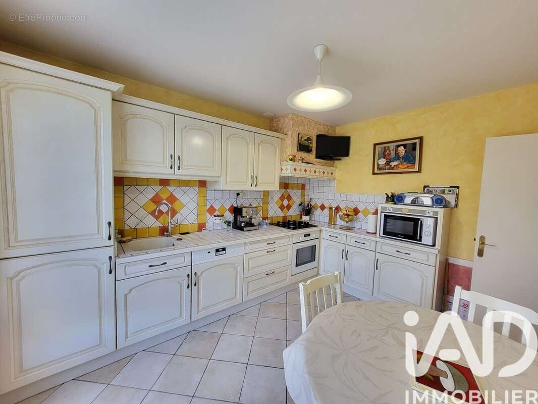 Photo 4 - Maison à CHATELLERAULT