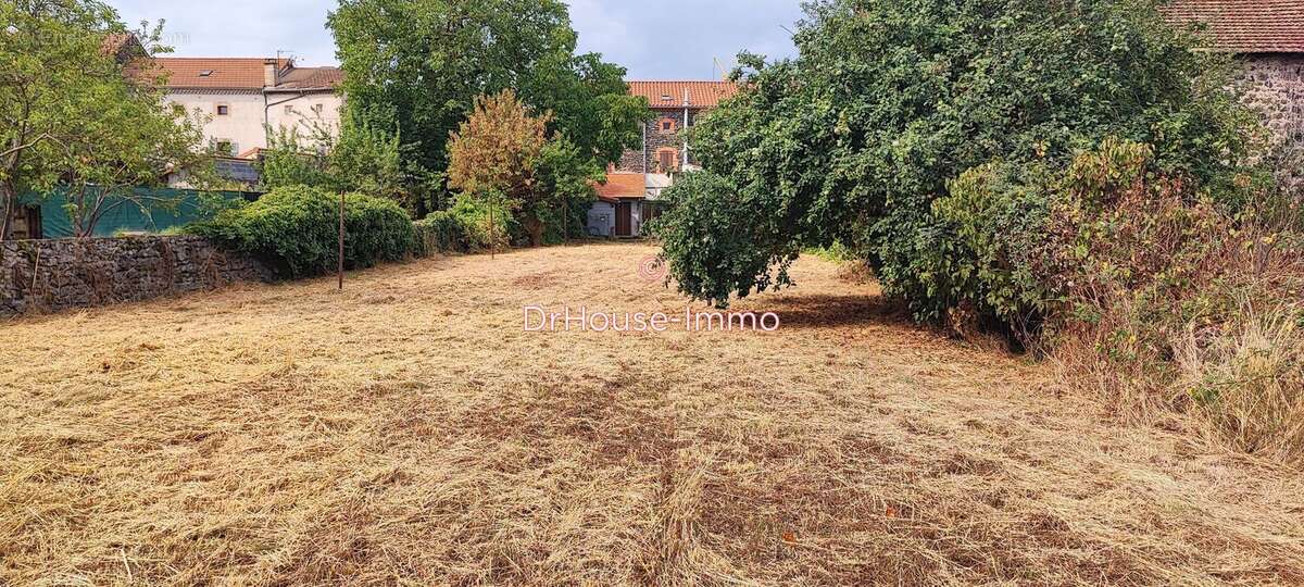 Maison à SAINT-GEORGES-D&#039;AURAC