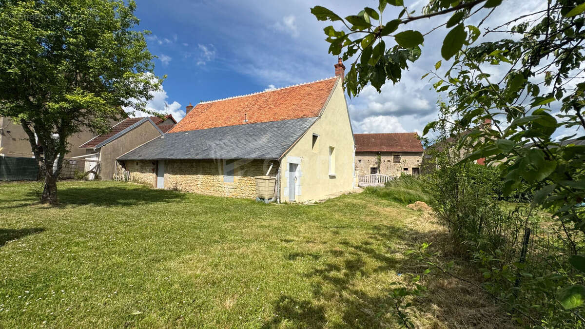 Maison à ALLIGNY-COSNE