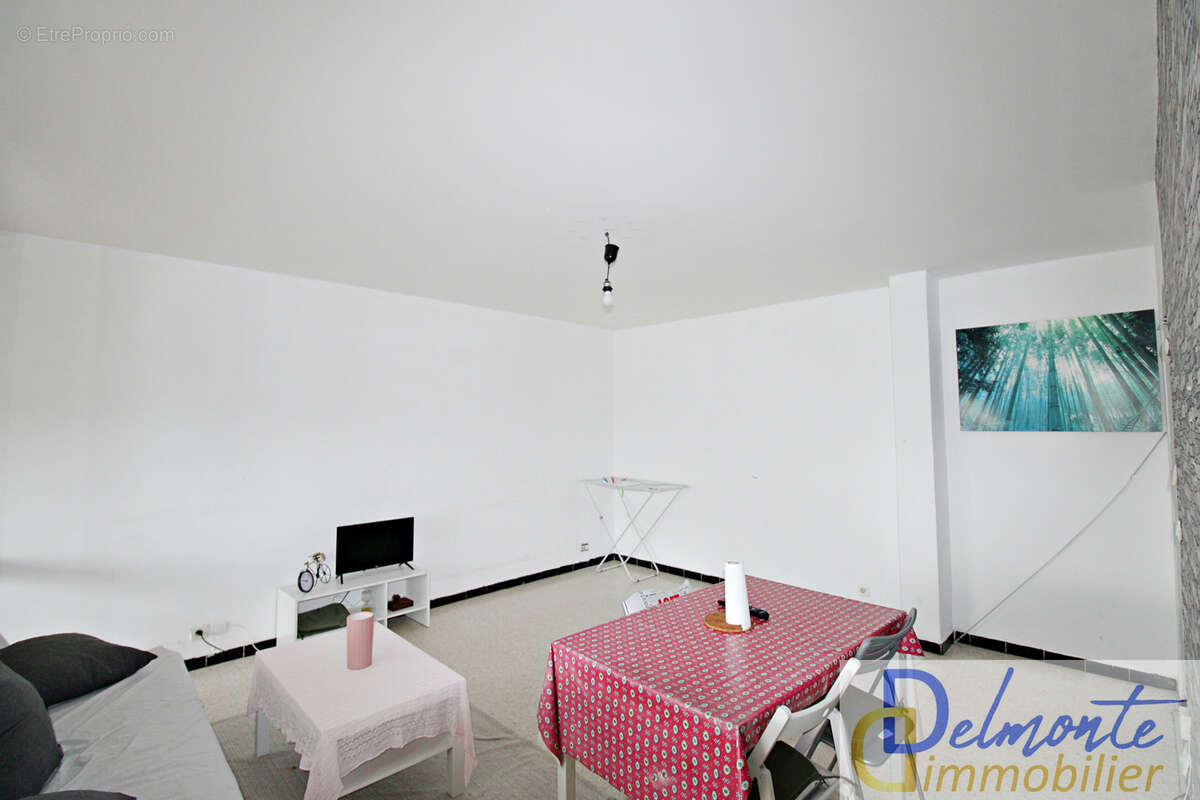 Appartement à LA VALETTE-DU-VAR