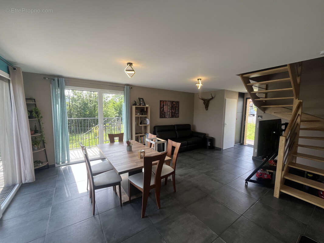 Maison à LA BALME-DE-SILLINGY