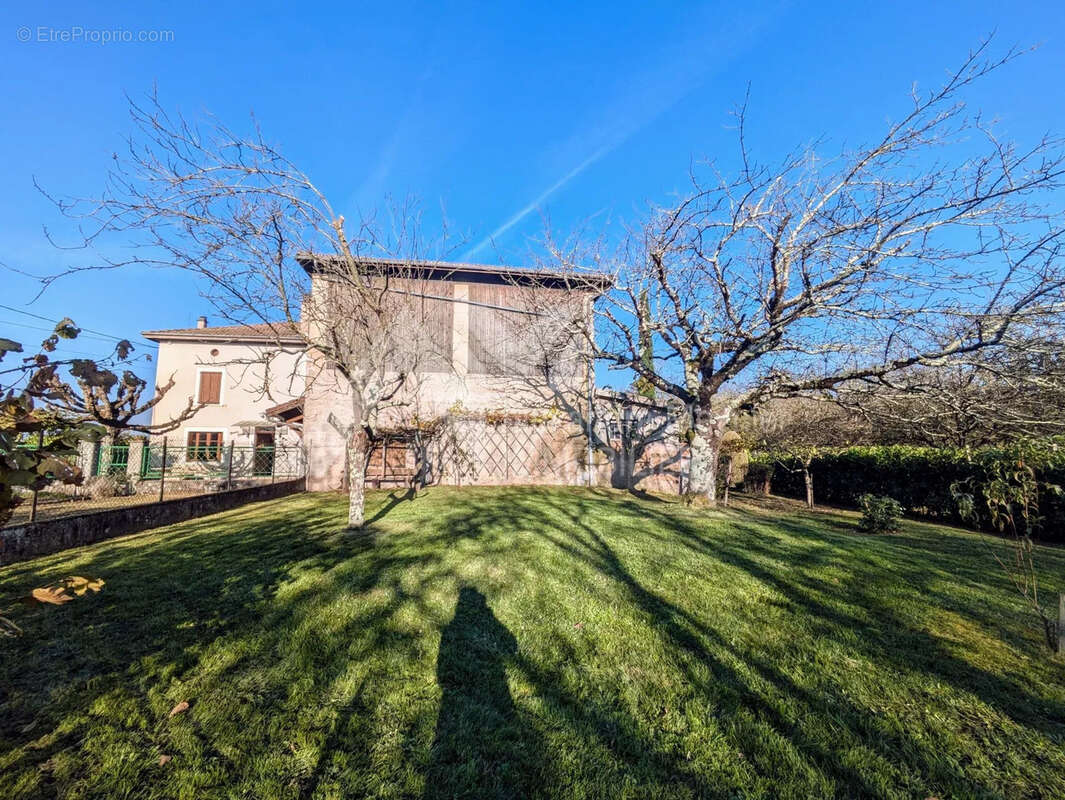 Maison à SAINT-JUST-DE-CLAIX